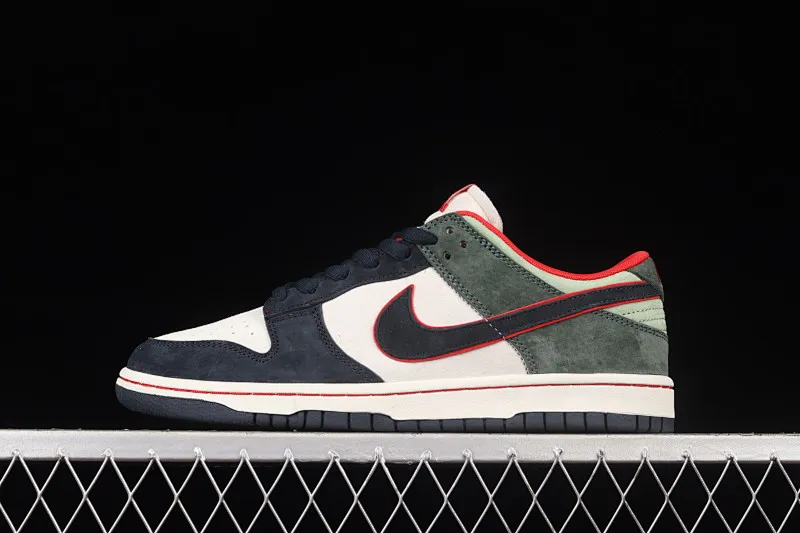 All Categories Nk SB Dunk Series Nk SB Dunk Low Low-top sneakers Pure original version Otomo Katsuhiro x NK SB Dunk Low "Steamboy OST" Otomo Katsuhiro co-branded SB low-top sports and leisure sneakers LF0039-004
